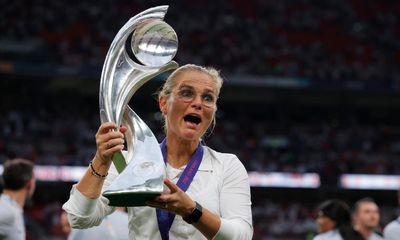 ‘All of a sudden it hit me’: Wiegman’s grief for her sister amid Euros triumph