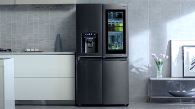 LG vs Samsung fridge - which smart refrigerator is better?
