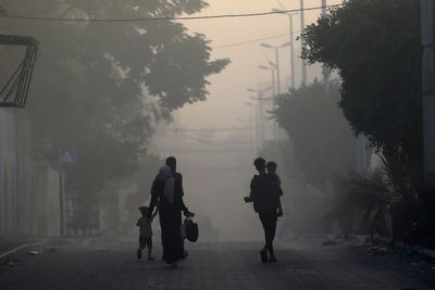 Watch: View of south Gaza as thousands flee Israeli-Hamas fighting in north