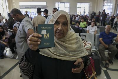 ‘We saw death’: Egyptian nationals trying to leave Gaza stuck at Rafah