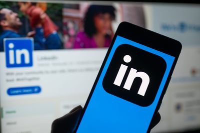 Crypto charity CEO quits after sexist LinkedIn posts are surfaced