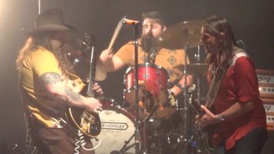 “Yes, sir! Yes, sir!”: Duane Betts steps onstage with Marcus King and levels the venue with an outstanding cover of the Allman Brothers’ epic guitar jam, In Memory of Elizabeth Reed