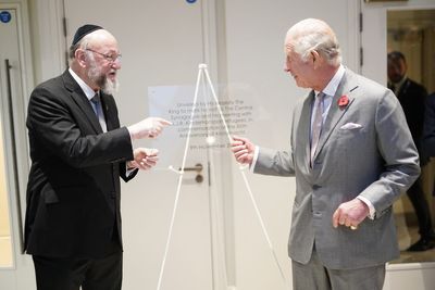 King thanked for ‘loving kindness’ in ‘fractured world’ at Kristallnacht event