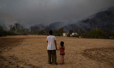 More people not having children due to climate breakdown fears, finds research