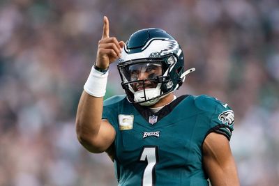 Eagles report card: Grading Philadelphia’s offense at the bye week