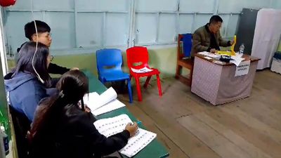 Repolling held in Aizawl’s Muallungthu polling station