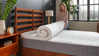 What do mattress toppers do? 5 key facts and why you should buy one in Black Friday sales