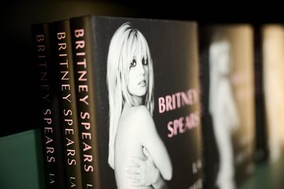 Britney Spears driving U.K. book-buying renaissance