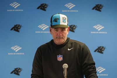 NFL fans roasted Frank Reich for bizarre decision on a late 59-yard field goal attempt vs. Bears