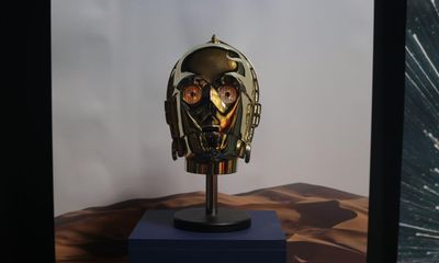 C-3PO’s gold head from Star Wars estimated to sell for above $1.22m