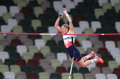 Holly Bradshaw says Olympic pole vault medal damaged her ‘physically and mentally’