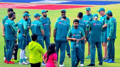 PAK vs ENG | ‘Mission near impossible’ for Pakistan; England eyes CT spot