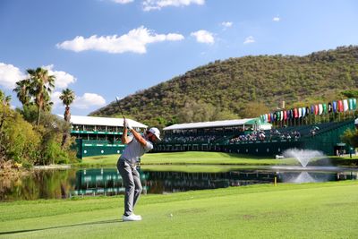 After 20-hour flight, Max Homa says he ‘may as well play some good golf’ as he’s tied for lead at Nedbank Golf Challenge in South Africa