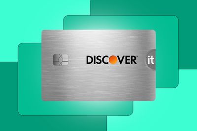 Gas and grocery bills eating away at your budget? The Discover it® Chrome Card gives you money back