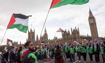 London’s pro-Palestine march live: 126 people arrested as police highlight ‘deeply concerning’ rightwing violence – as it happened