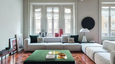 Where to spend, and where to save, when re-designing a living room according to designers
