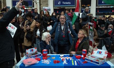 UK police dismiss ‘misleading’ media reports of attacks on poppy sellers