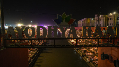 Ayodhya 'Deepotsav' shines bright on potter fraternity