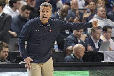 Virginia’s Tony Bennett was rightfully furious after an announcer got a crucial call overturned