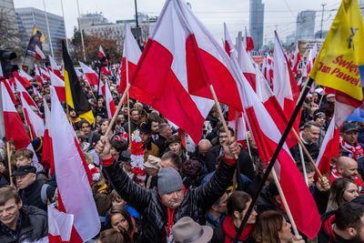 Poland’s nationalist ‘Independence March’ draws thousands in Warsaw