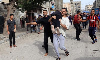 Israeli troops in key battle with Hamas gunmen near Gaza City hospital