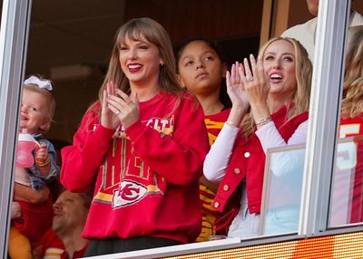 Taylor Swift Tweaks Song Lyrics to Make Apparent Travis Kelce Reference in Concert