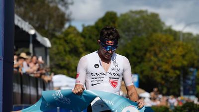 Wilde scores second triathlon win from Australian trip