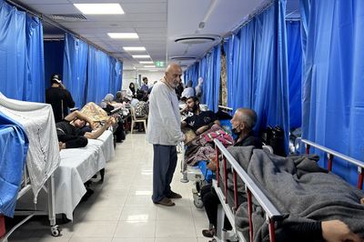 Gaza's 2 largest hospitals have ceased to function, health officials say