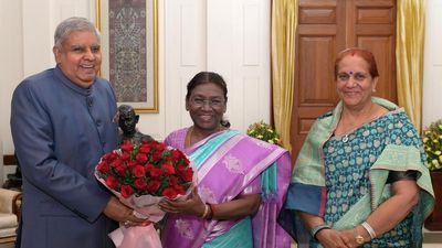 Vice-President Jagdeep Dhankhar, PM Modi call on President Murmu