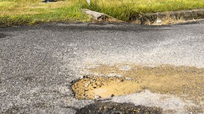 Pothole-riddled country roads need 'urgent' $1b fix