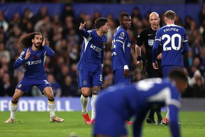Jamie Carragher bemused by penalty decision in Man City vs Chelsea: ‘It’s not right’