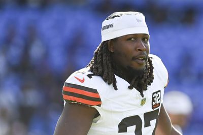 Browns RB Kareem Hunt scores rushing TD late in 3rd quarter vs. Ravens