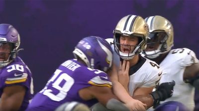 Saints’ Derek Carr Leaves Game After Scary Hit vs. Vikings