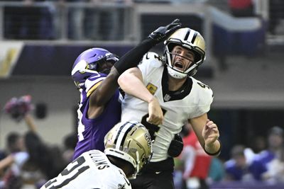 Saints barely hold onto their grip on the NFC South title after Week 10 loss