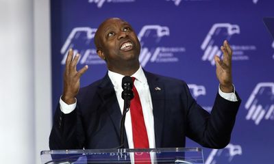 Tim Scott suspends presidential bid as Trump leads Republican pack