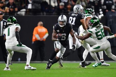 Raiders get thrilling win over Jets on Sunday Night Football