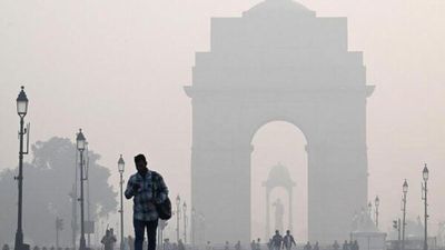Air pollution 30 times WHO limit in parts of Delhi after people burst firecrackers on Deepavali defying ban