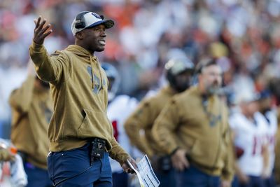 WATCH: DeMeco Ryans gives Texans ‘Victory Monday’ following win over Bengals