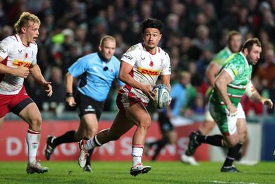 Marcus Smith and Harlequins add grit to glamour game to top Premiership table
