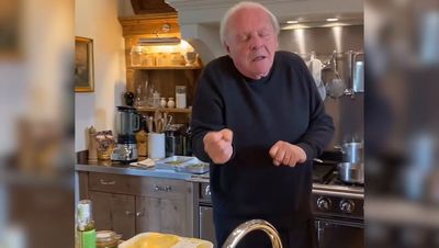 'Sunday vibe': Anthony Hopkins, 85, shows off his dancing skills as he cooks Italian food