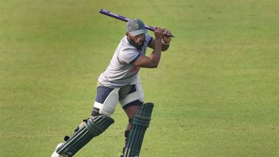 World Cup: Temba Bavuma trains full tilt despite discomfort ahead of semifinal against Australia