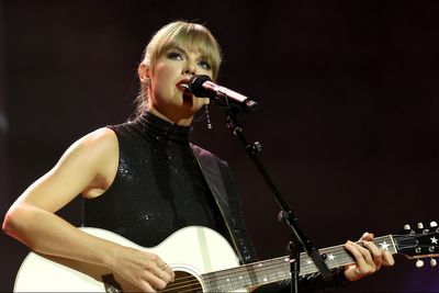 Taylor Swift’s unexpected message to fan throwing items on stage in Argentina