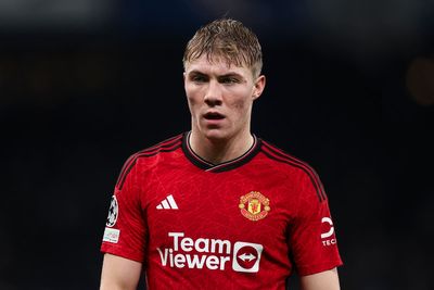 Manchester United suffer double injury blow with Rasmus Hojlund and Christian Eriksen updates