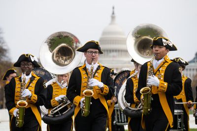 Capitol Lens | National Veterans Parade - Roll Call