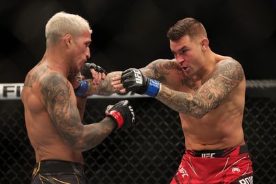 Dustin Poirier: If Charles Oliveira’s ‘mindset is locked in,’ he can beat Islam Makhachev