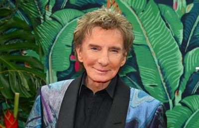Barry Manilow says secret relationship ‘saved my life’ during his rise to fame