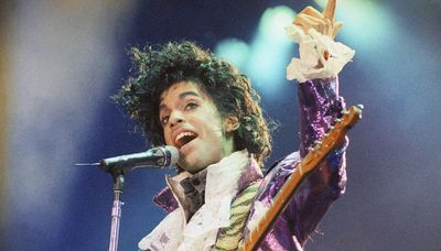 Prince’s puffy ‘Purple Rain’ shirt, other memorabilia from late singer up for auction