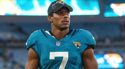 Jaguars’ Zay Jones Arrested on Domestic Battery Charge, per Report