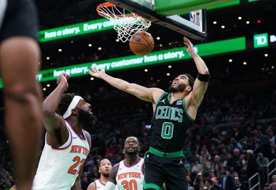 Tatum drops 35 on New York as Celtics best Knicks 114-98
