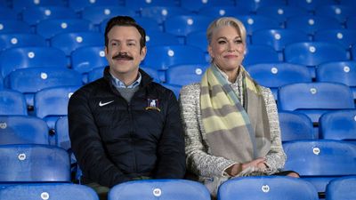 Ted Lasso Stars Reunite! See Jason Sudeikis And Hannah Waddingham Go Full A Star Is Born With A ‘Shallow’ Performance